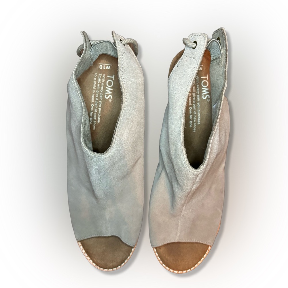 Toms Suede Heels